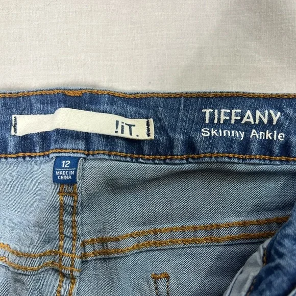 !IT-Tiffany Skinny Distressed Ankle Stretch Denim Jeans Women's size 12 B-3 - Picture 3 of 7